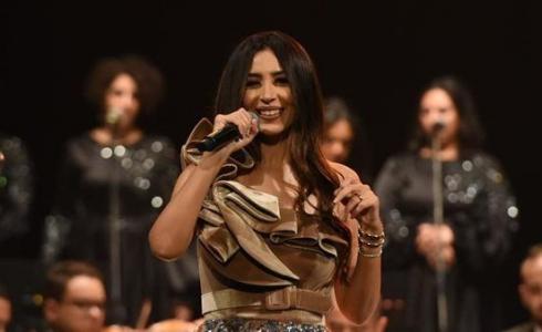 الفنانة المغربية جنات