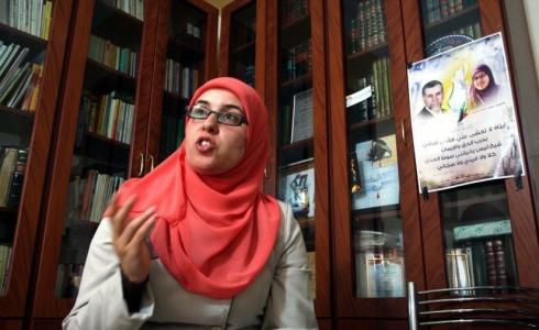 الاحتلال يفرج عن الأسيرة بشرى الطويل على حاجز سالم غرب جنين