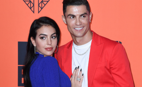 رونالدو برفقه صديقته جورجينا