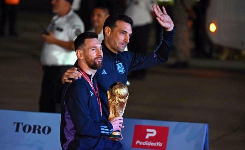 كأس العالم مع ميسي والمدرب ليونيل سكالوني