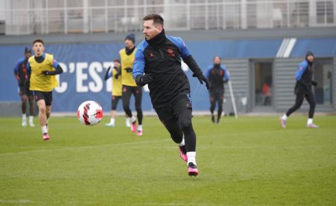 مباراة الهلال والنصر ضد باريس سان جيرمان في كأس موسم الرياض 2023