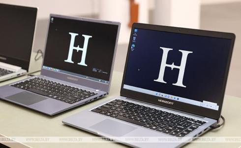 لأول مرة .. بيلاروس تقدم أول كمبيوتر محلي محمول