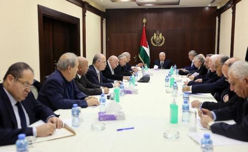 الرئيس محمود عباس خلال ترؤسه اجتماع اللجنة التنفيذية لمنظمة التحرير الفلسطينية