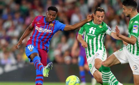 مباراة برشلونة وريال بيتيس بث مباشر