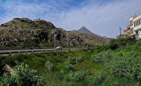 لوحة جمالية استثنائية بالباحة السعودية