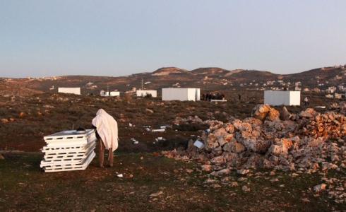 أحد المستوطنين في مستوطنة قرب نابلس