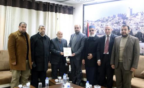 التشريعي بغزة يتسلم الخطة السنوية لديوان الرقابة المالية والإدارية لعام 2023