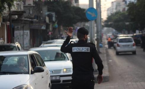 شرطي مرور في شوارع غزة