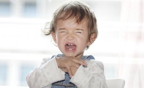 صورة لطفلة تبكي