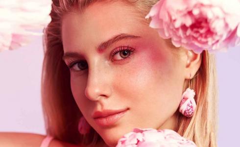 صورة لمكياج عيد الحب