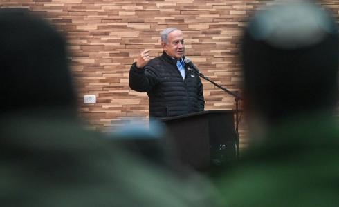 نتنياهو خلال زيارة وحدة "دوفدفان"