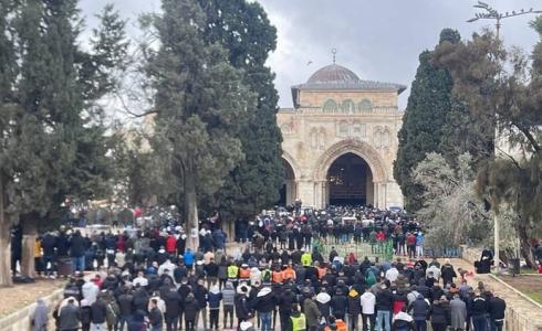 صلاة الجمعة في المسجد الأقصى