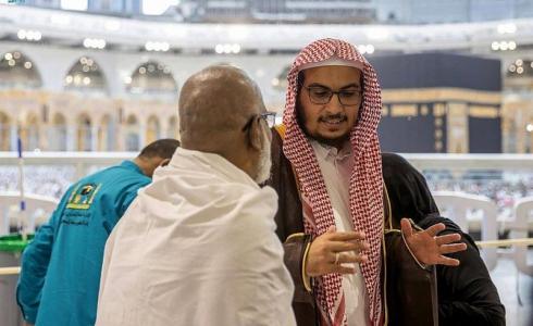 برامج رئاسة شؤون الحرمين في التوعوية والتوجيه.