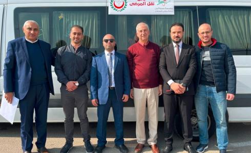 القائمون على انطلاق "باص الأمل"