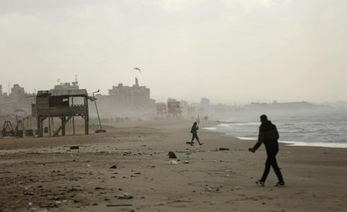 منخفض جوي يضرب فلسطين - بحر غزة