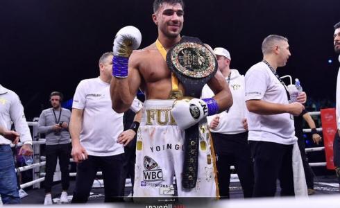 تومي فيوري بطل نزال الحقيقة في الدرعية