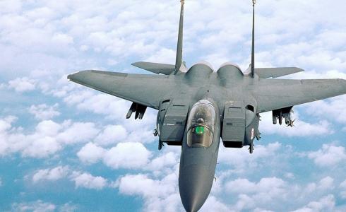 طائرة امريكية تتفقد الاجواء