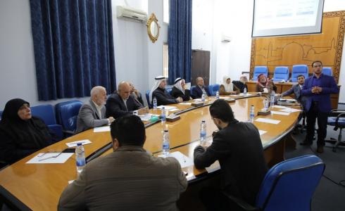 لجنة الموازنة والشؤون المالية بالتشريعي تناقش مشروع قانون الموازنة العامة لعام 2023م