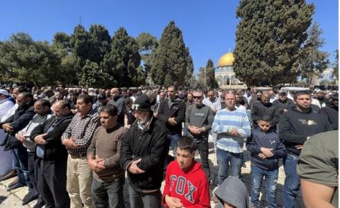 صلاة الجمعة في المسجد الأقصى