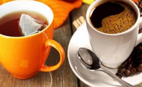 هل الشاي والقهوة يزيدان العطش في شهر رمضان؟