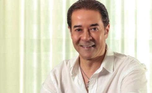 الفنان مدحت صالح