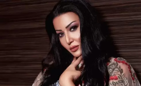 الفنانة المصرية سمية الخشاب