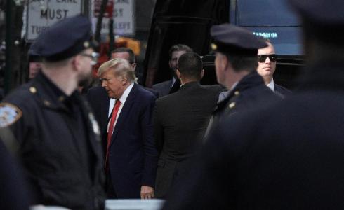 محاكمة الرئيس الأمريكي السابق دونالد ترامب