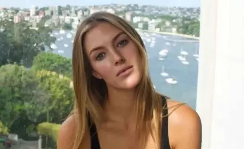 سبب وفاة سيينا وير المتأهلة لنهائيات ملكة جمال الكون – سيينا وير ويكيبيديا