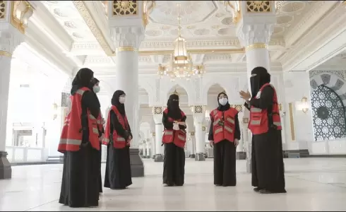 طريقة الحجز لتطوع في الهلال الأحمر السعودي في حج 1444