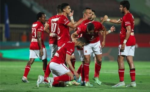 لاعب جديد يوقع للأهلي المصري