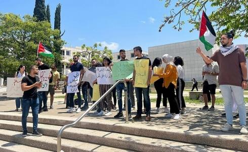 وقفة طلابية بالداخل المحتل ضد الجريمة وتواطؤ المؤسسة الإسرائيلية