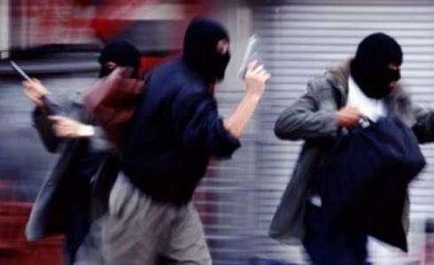 عملية سطو مسلح - تعبيرية