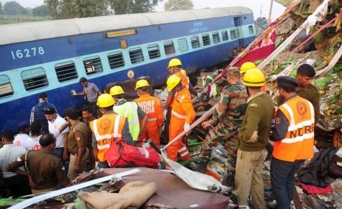 حادث تصادم بين قطارات في الهند