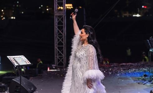 بالأبيض... ديانا كرزون تزف الأمير الحسين في استاد عمان الدولي