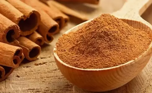 تعرفي على فوائد القرفة واستعمالاتها ونصائح مهمة حولها