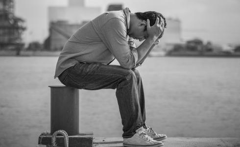 تعرف على سبب الاكتئاب في السعودية... ما هي أعراض الاكتئاب
