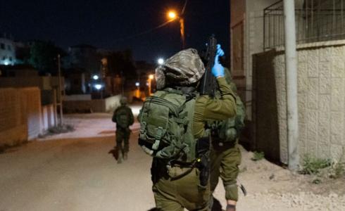إصابات واعتقالات في حملة مداهمات في الضفة والقدس