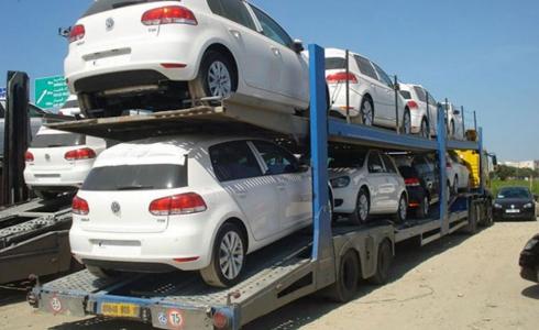 إدخال المركبات إلى قطاع غزة