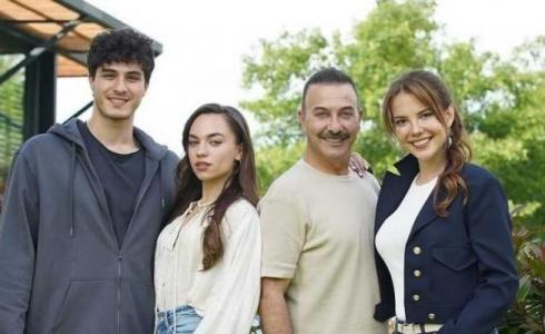 مسلسل من يقع بنفسه لا يبكي الحلقة 6 مترجمة HD – قصة عشق