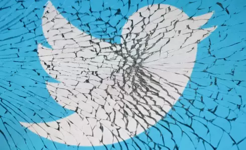 سبب العطل المفاجئ في تويتر.. التغريدات اختفت!