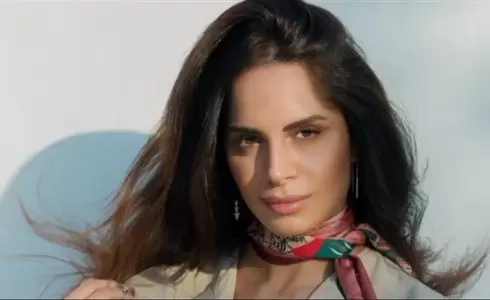 من هي امال ماهر
