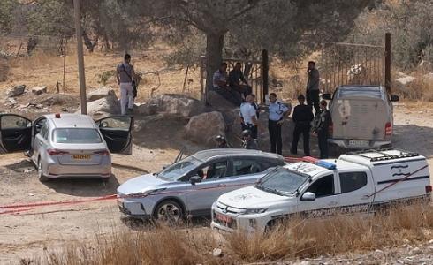 قادة المستوطنات يحتجون أمام مكتب نتنياهو رفضاً لتصاعد العمليات