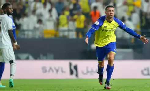 مبارة للنصر أسبوعيا..  "دازن" تنقل مباريات الدوري السعودي في بريطانيا