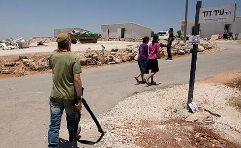 تصاعد تسليح النساء اليهوديات منذ مطلع عام 2023 في مستوطنات الضفة