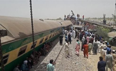 باكستان: عشرات الضحايا بحادث قطار في إقليم السند