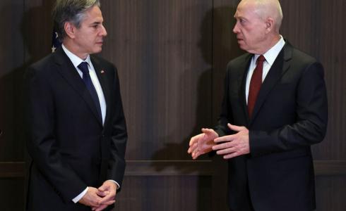 وزير الجيش الإسرائيلي ووزير الخارجية الأمريكي