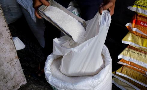 ارتفاع سعر السكر في غزة