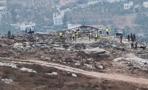 هدم بيوت متنقلة للمستوطنين جنوب نابلس