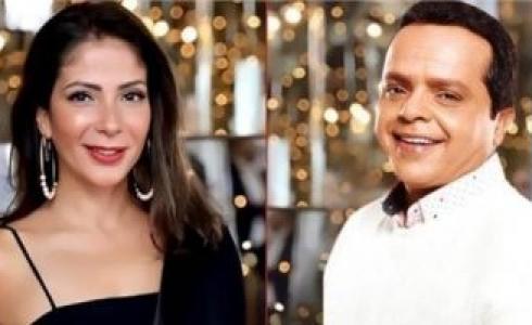 محمد هنيدي ومنى زكي  بنفس الملابس في كواليس فيلم "الجواهرجي"