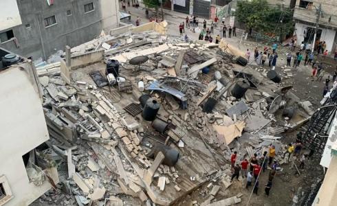 قصف أحد المنازل في حي الشيخ رضوان بغزة